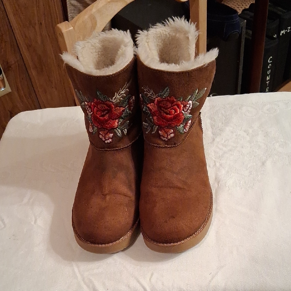 Rock & Candy Brown Ankle Boots with Red Floral Embroidery